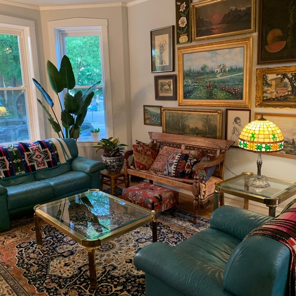 Meet your Posher, Jena Lou - Picture 6 of 11